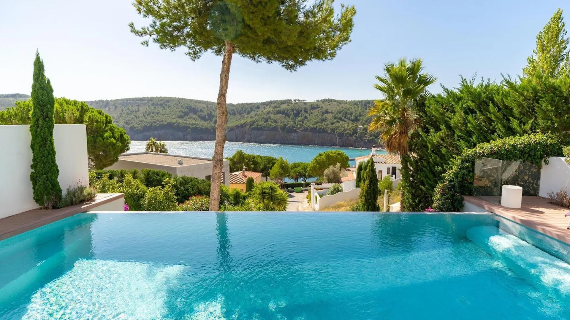 Waterfront Villa With Panoramic Views L'Escala Spain