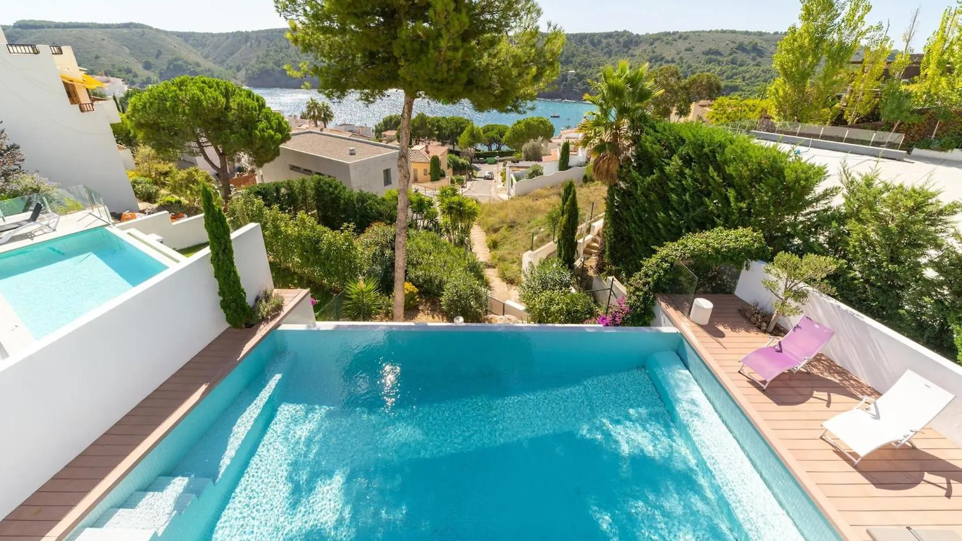 Waterfront Villa With Panoramic Views L'Escala