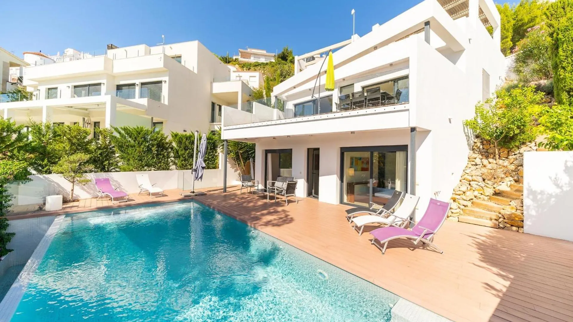 Waterfront Villa With Panoramic Views L'Escala